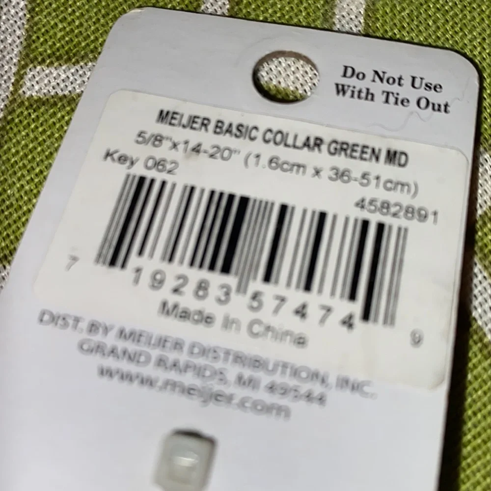 New Meijer medium dog collar